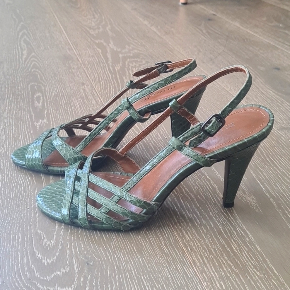 Green Heels